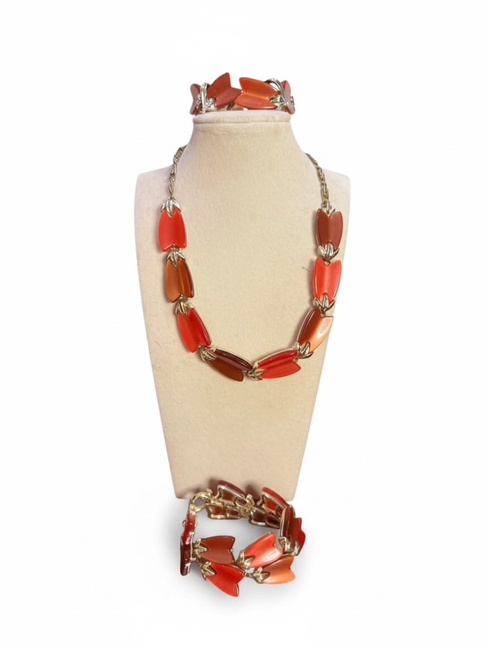 Vintage Lisner Red Orange Lucite Leaf Parure Necklace Bracelet Earrings